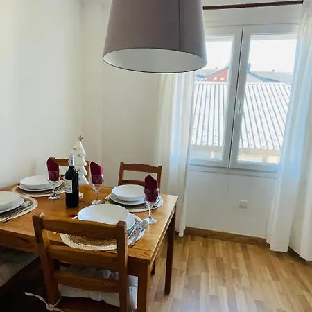 House Moon 塞拉内华达